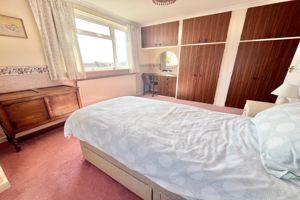 Bedroom- click for photo gallery